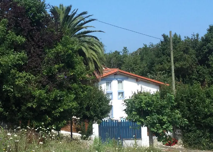 Casa Jardin Rocablanca Llanes